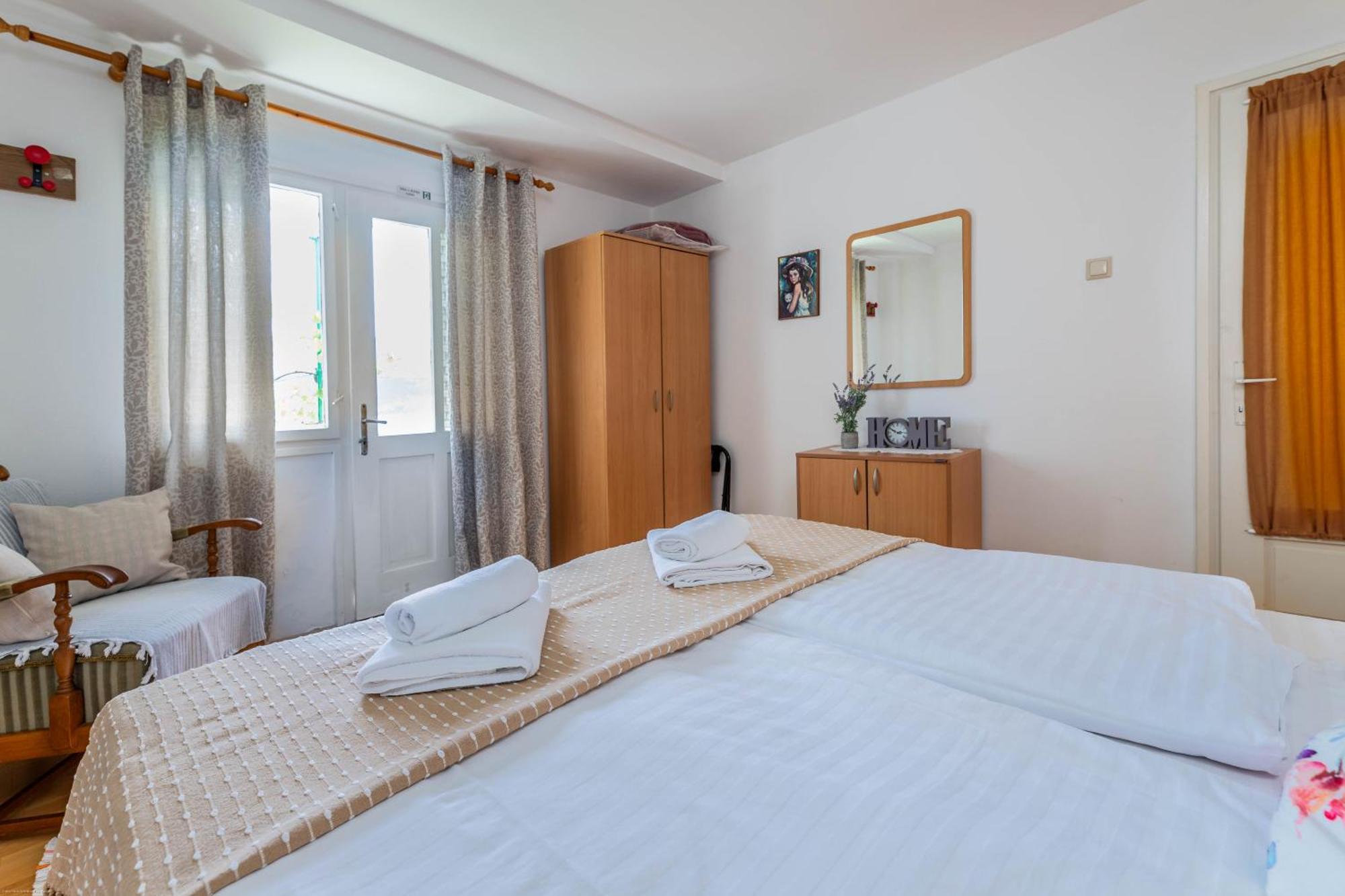 Apartments Katarina 巴斯卡 外观 照片
